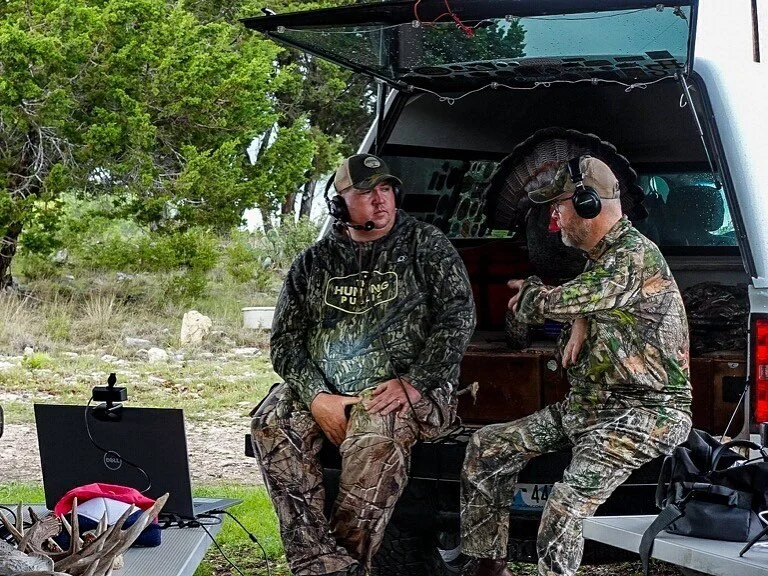 Shark Tracked To New Orleans?! Derek York - Impact Outdoors Podcast