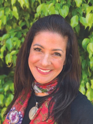 Dr. Lisa Bravo - The Bravo Effect