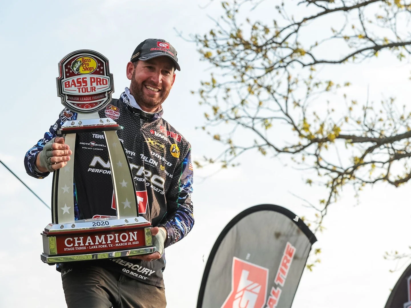Ott DeFoe - Pro Bass Angler and 2019 Bassmaster Classic Champion - EPISODE #582