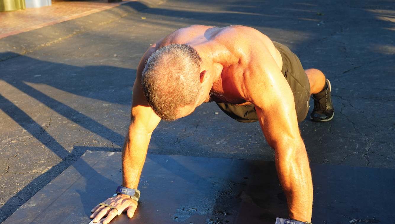 Physical Friday - Getting Started with the 10k Push-Up Challenge with Kevin Burns - Episode #718