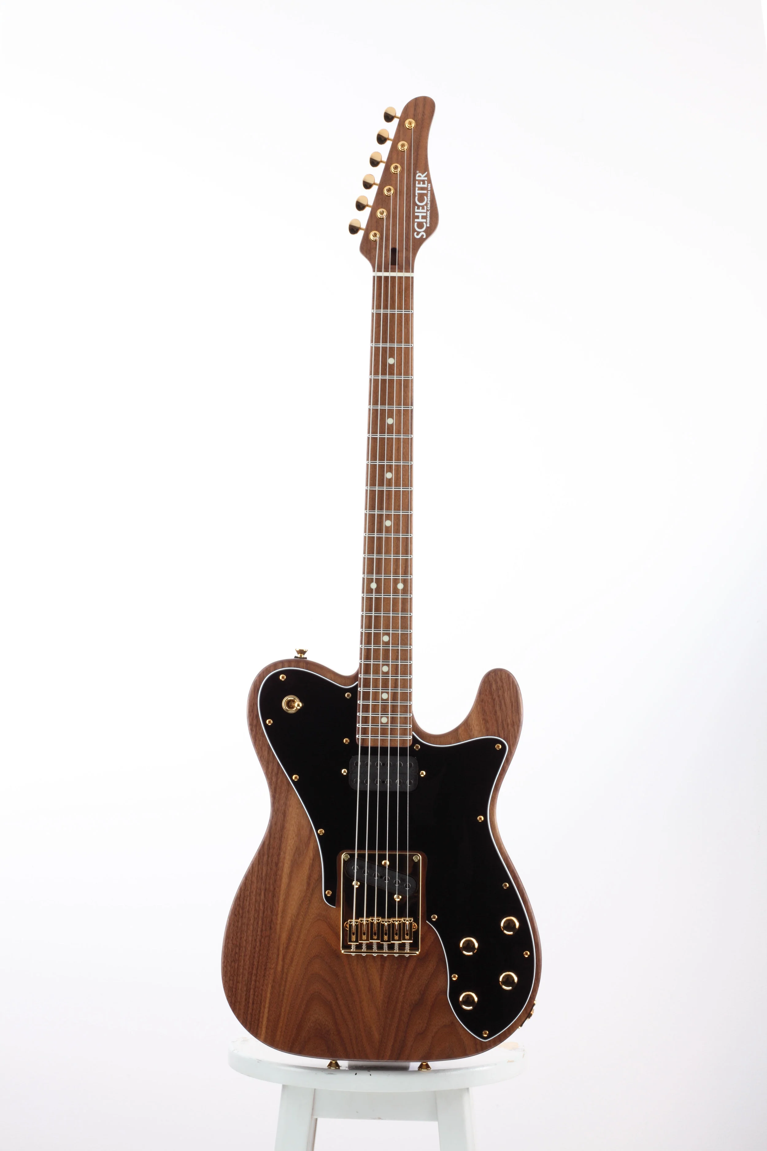 PT Deluxe Walnut