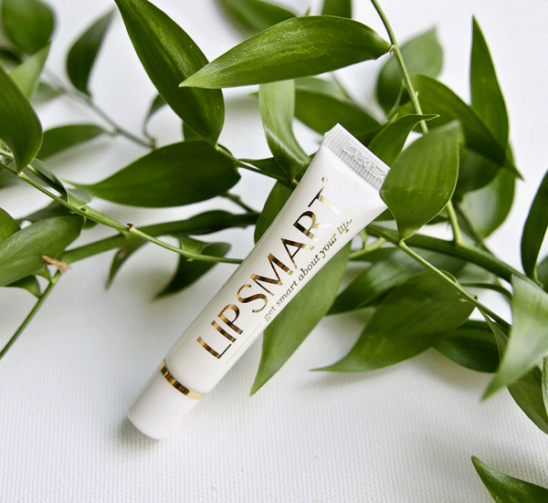 sq_lipsmart_glam.gif