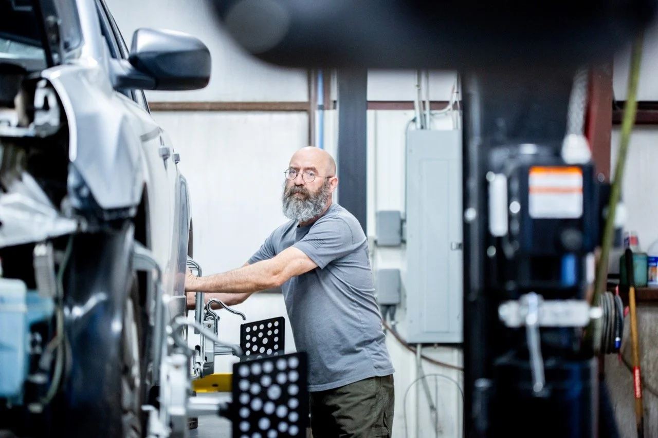 2 WHEEL AND 4 WHEEL ALIGNMENT