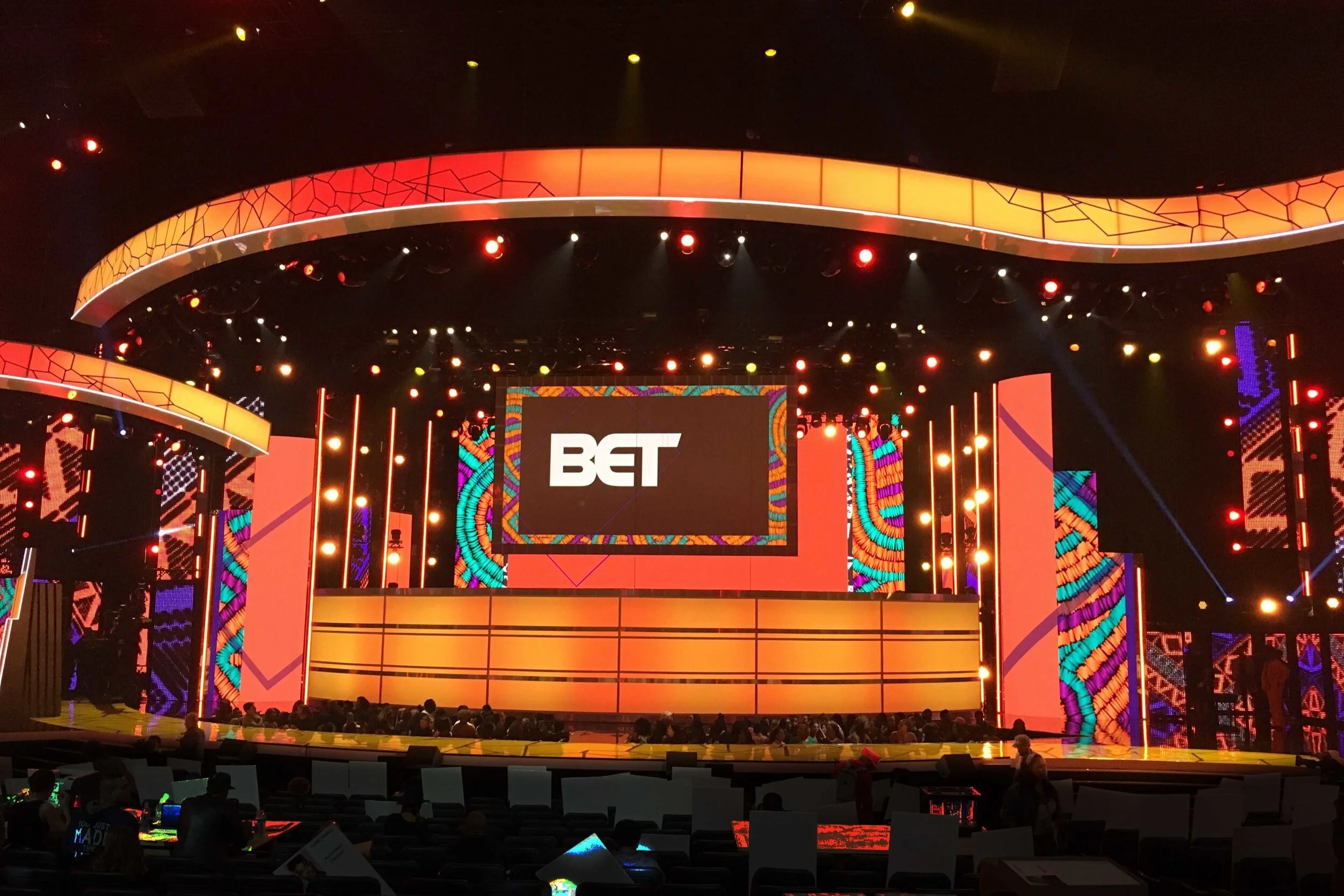 BET2018_ORANGE+CLOSEDOWN.jpg