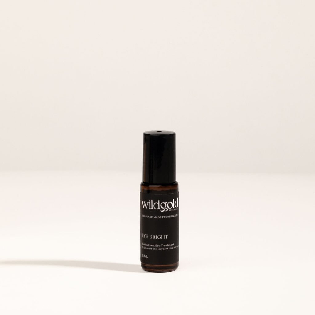 EYEBRIGHT. 〰️
Small &amp; mighty, our restorative under eye serum targets dark circles and puffiness while promoting graceful aging with a big dose of antioxidants.

Dark circles and puffiness are accentuated by lack of blood and lymph flow, causing 