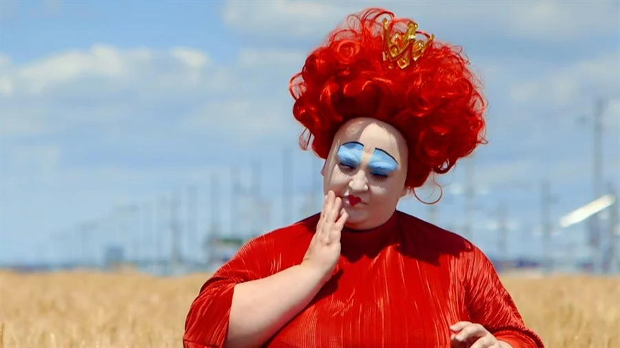 Short Series: Feminist Edge