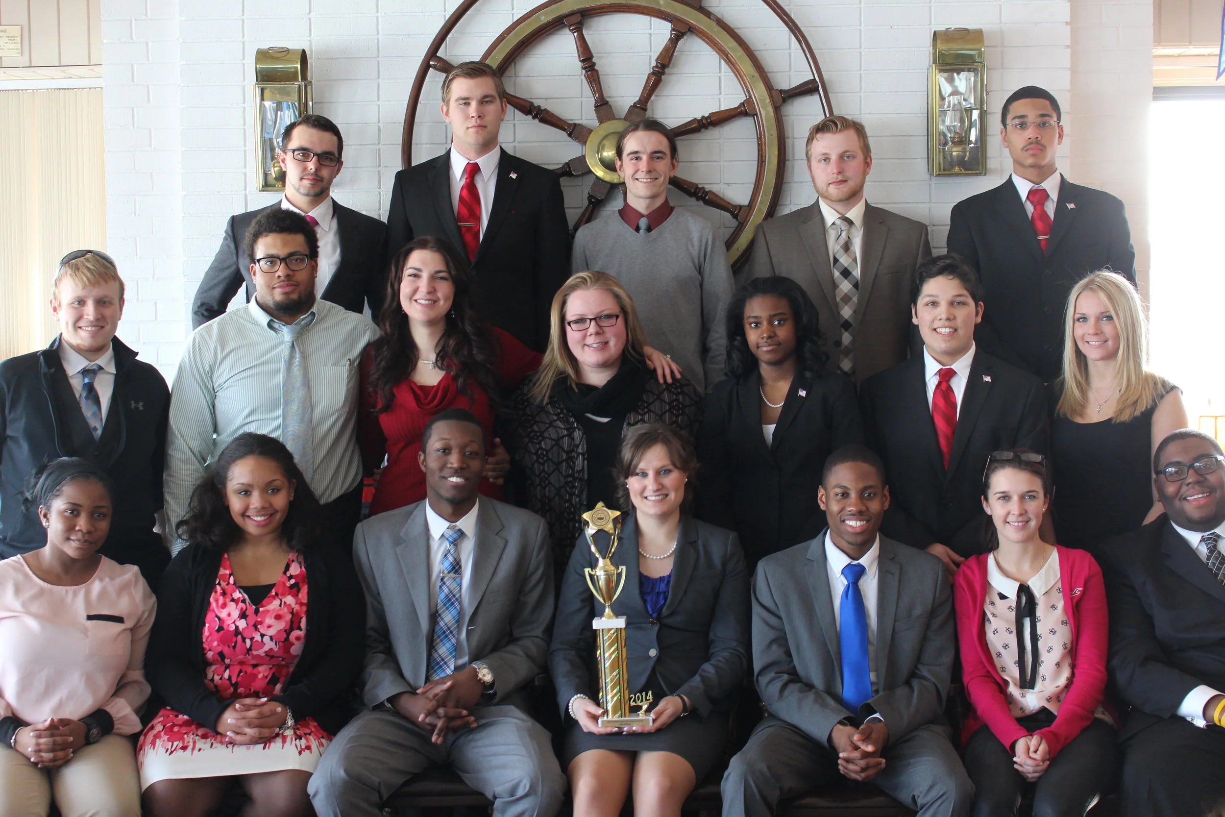 Mock-Trial-Team.jpg