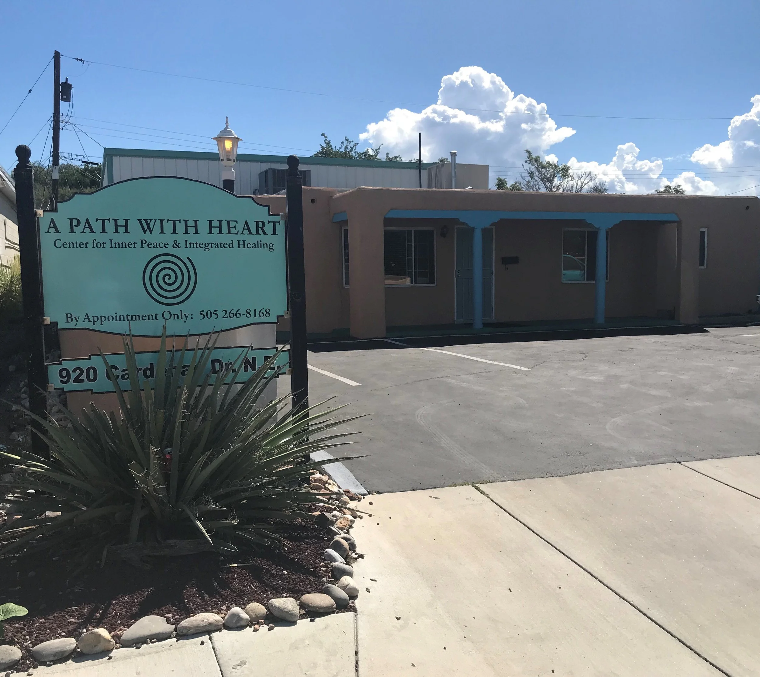 A Path With Heart is located at 920 Cardenas Drive NE, Albuquerque, NM 87108 .