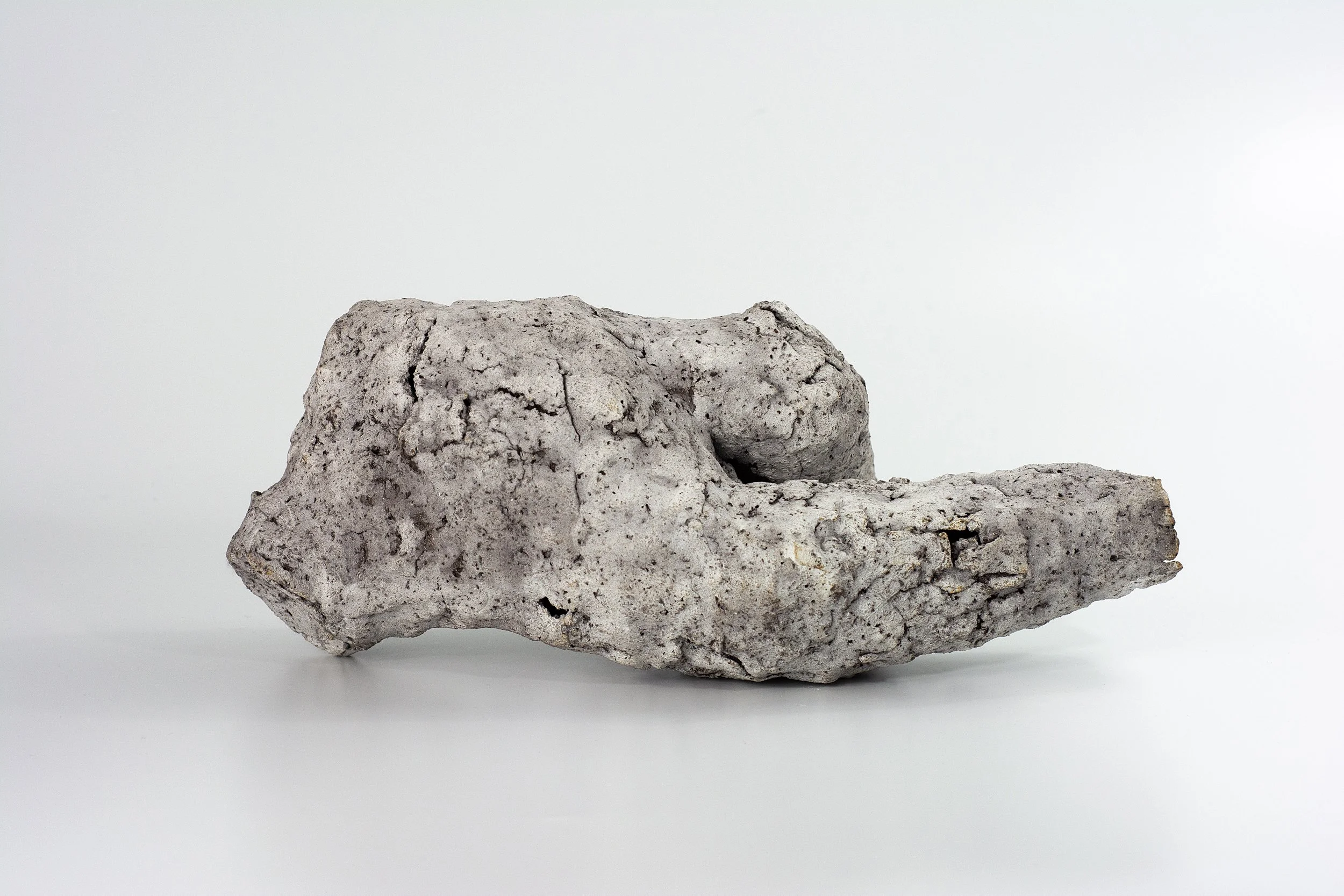 2020  12.75" x 8" x 5"  ceramic