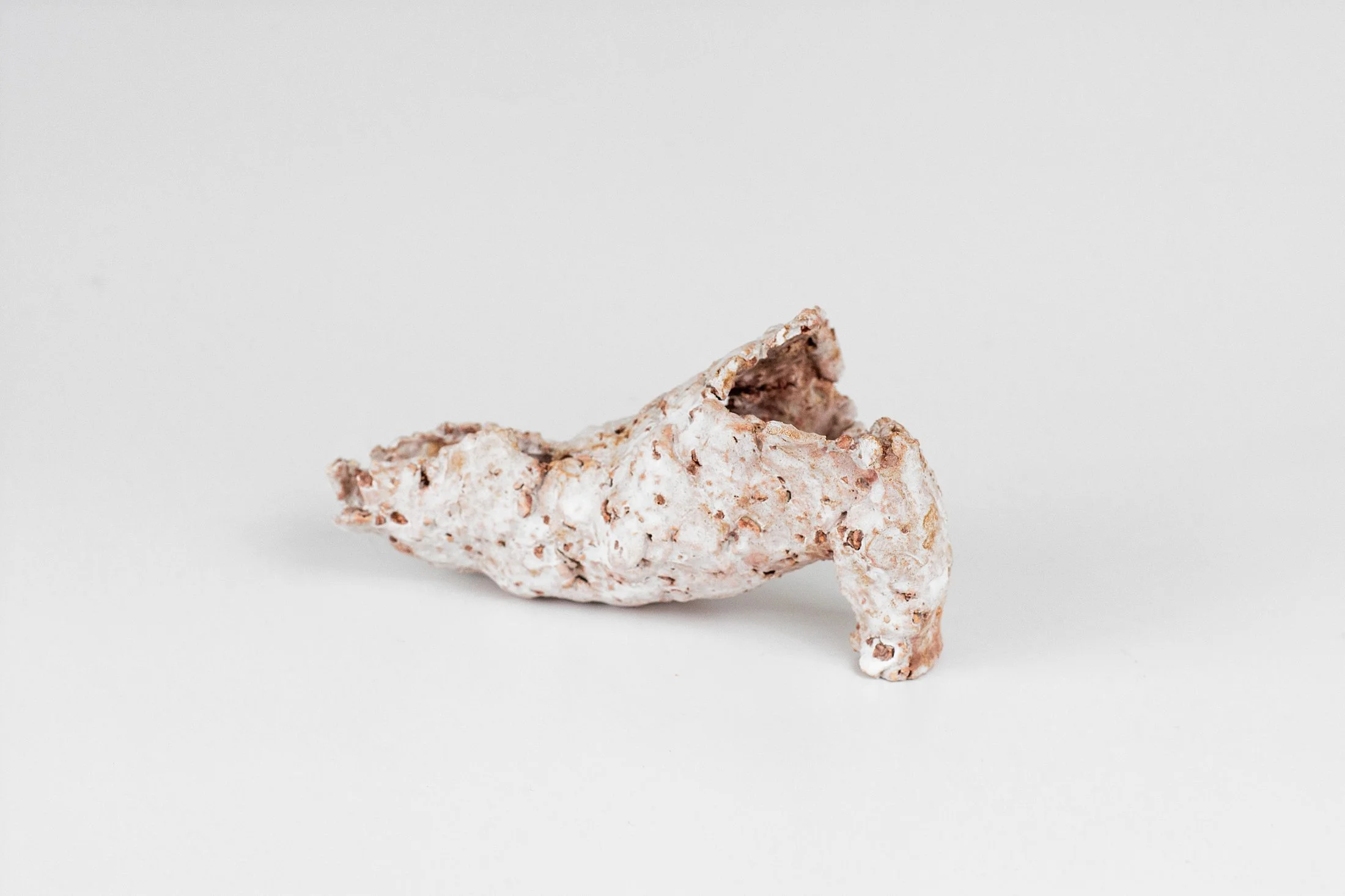 2024  5.5" x 2.25" x 3"  ceramic