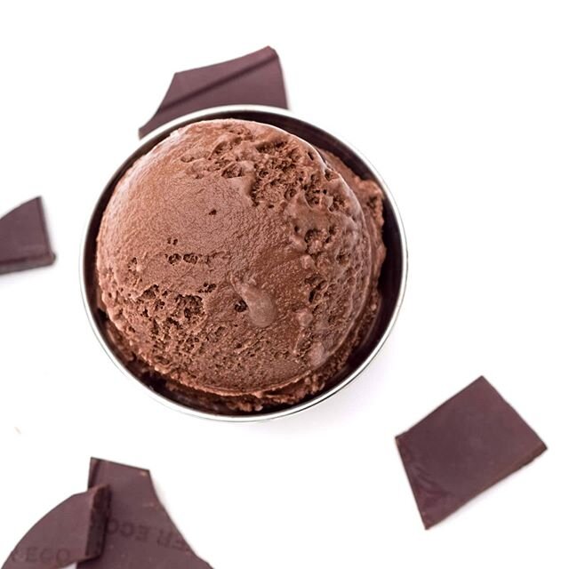 Chocolate so dark it's basically healthy! 😉

Our Dark Chocolate Gelato is made with 100% Cacao and churned slowly to create a richer and softer texture than traditional ice cream.
#nowchurning #darkchocolate