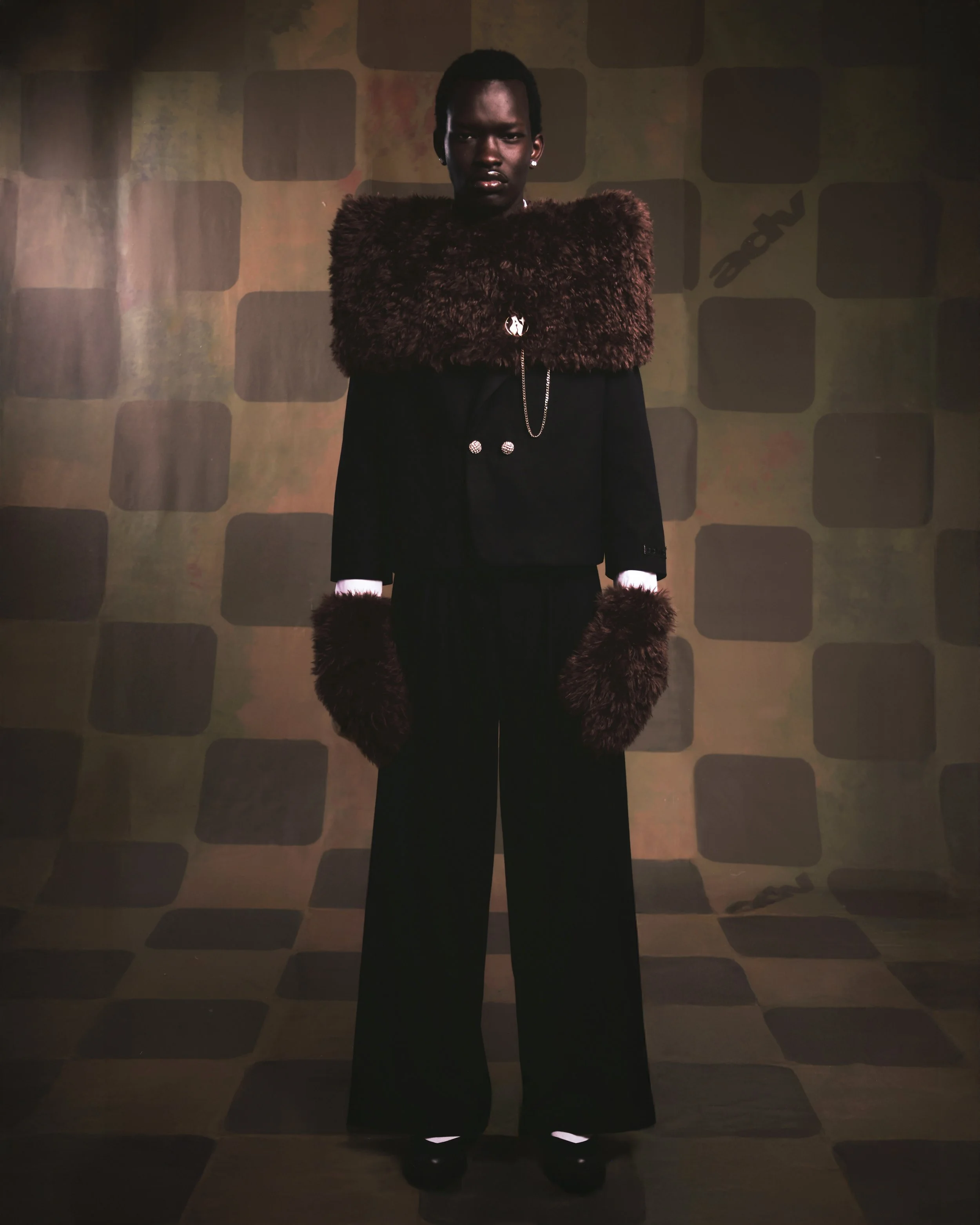 LOOK 34 new.jpg