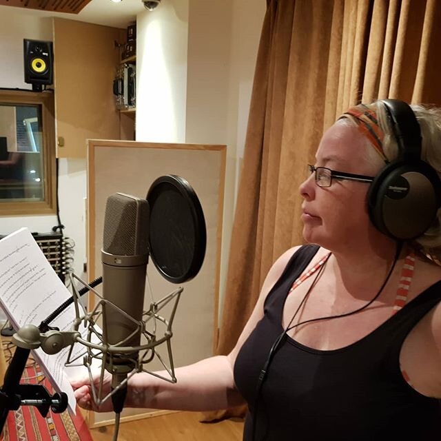 Boom! Another voicereel done! Well done Lizzie! 
#VoiceReel #VoiceOver #VoiceWork