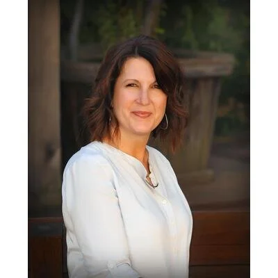 Meet Cathy Rojas - The Power of Giving Back