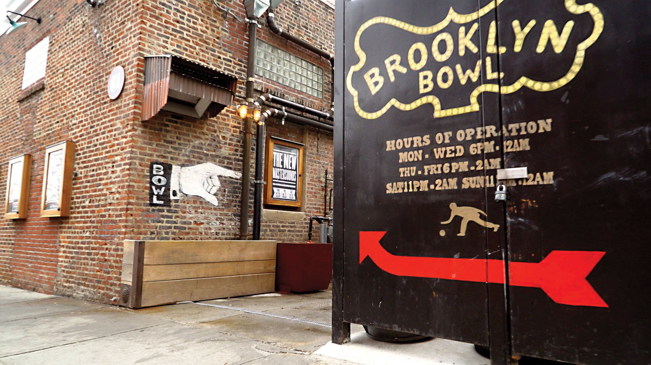 GBD43_Brooklyn-Bowl-Excel-Dryer_outside.jpg