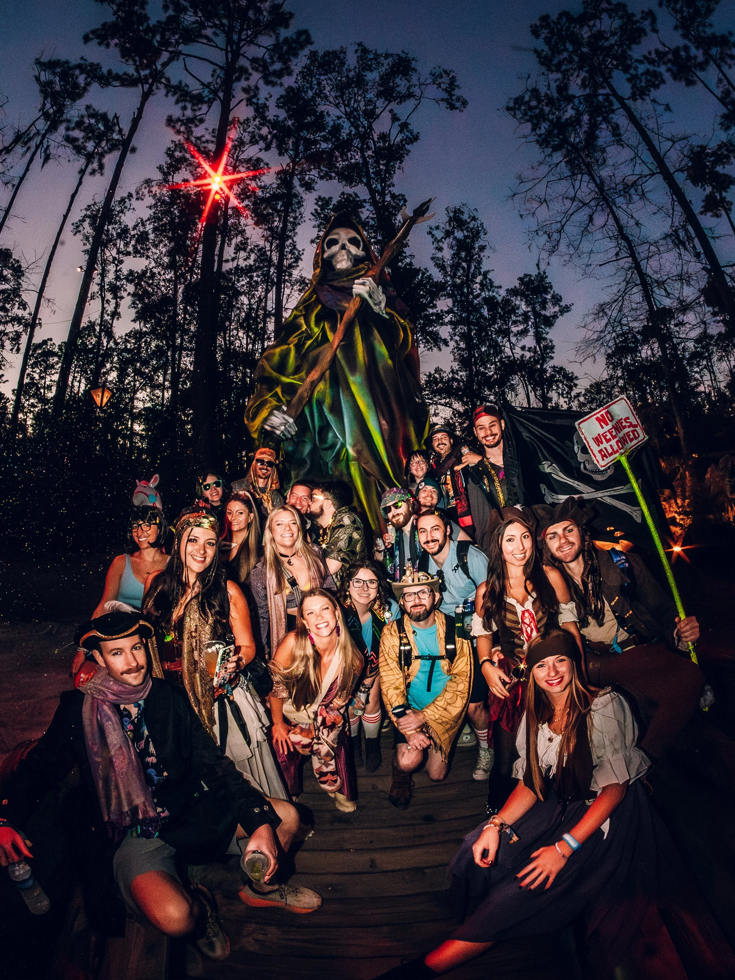 HULA25-1031-yvonnegphotos-spirit lake people-4.jpg