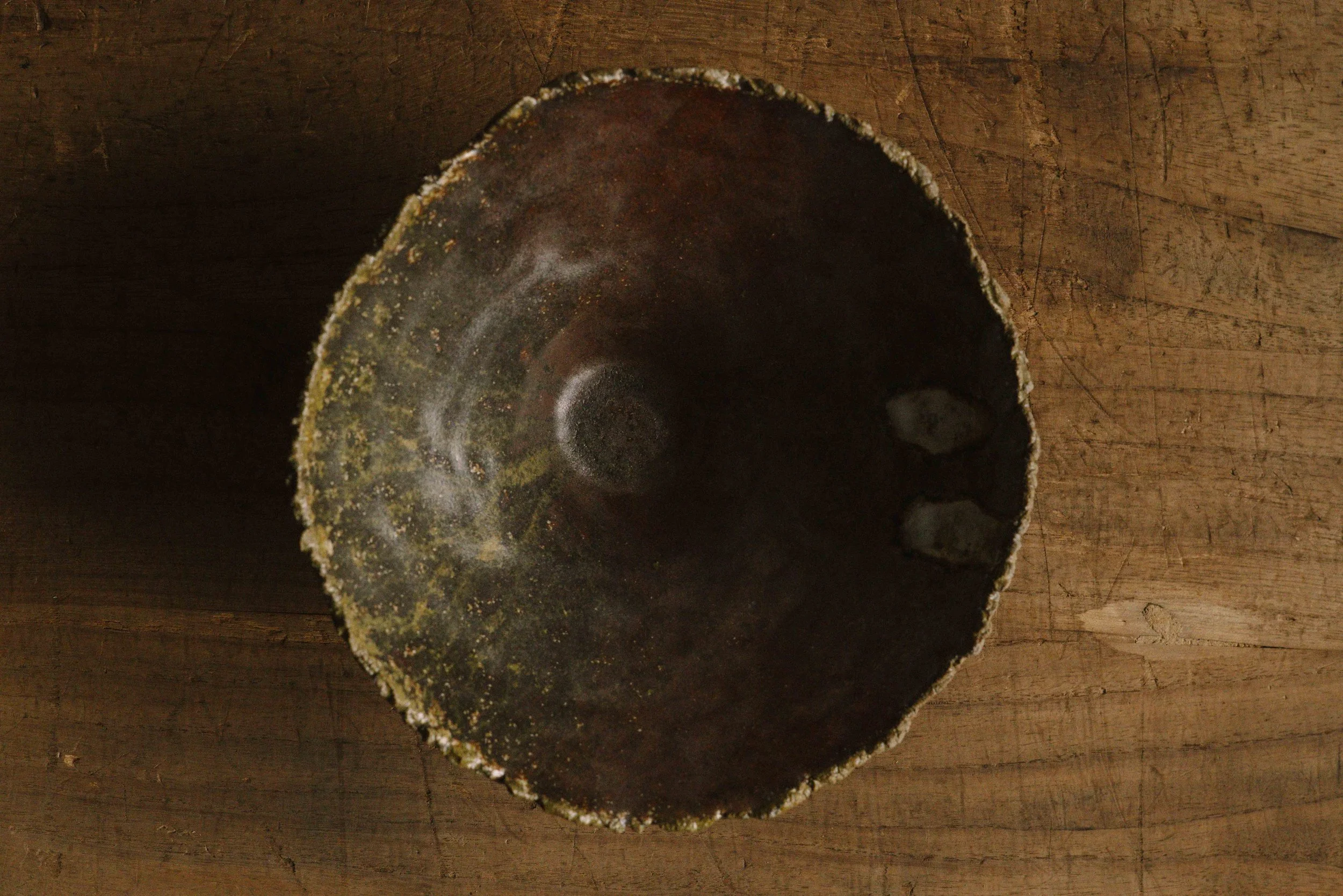 anagama ash, kiln shelf dripping, red clay body