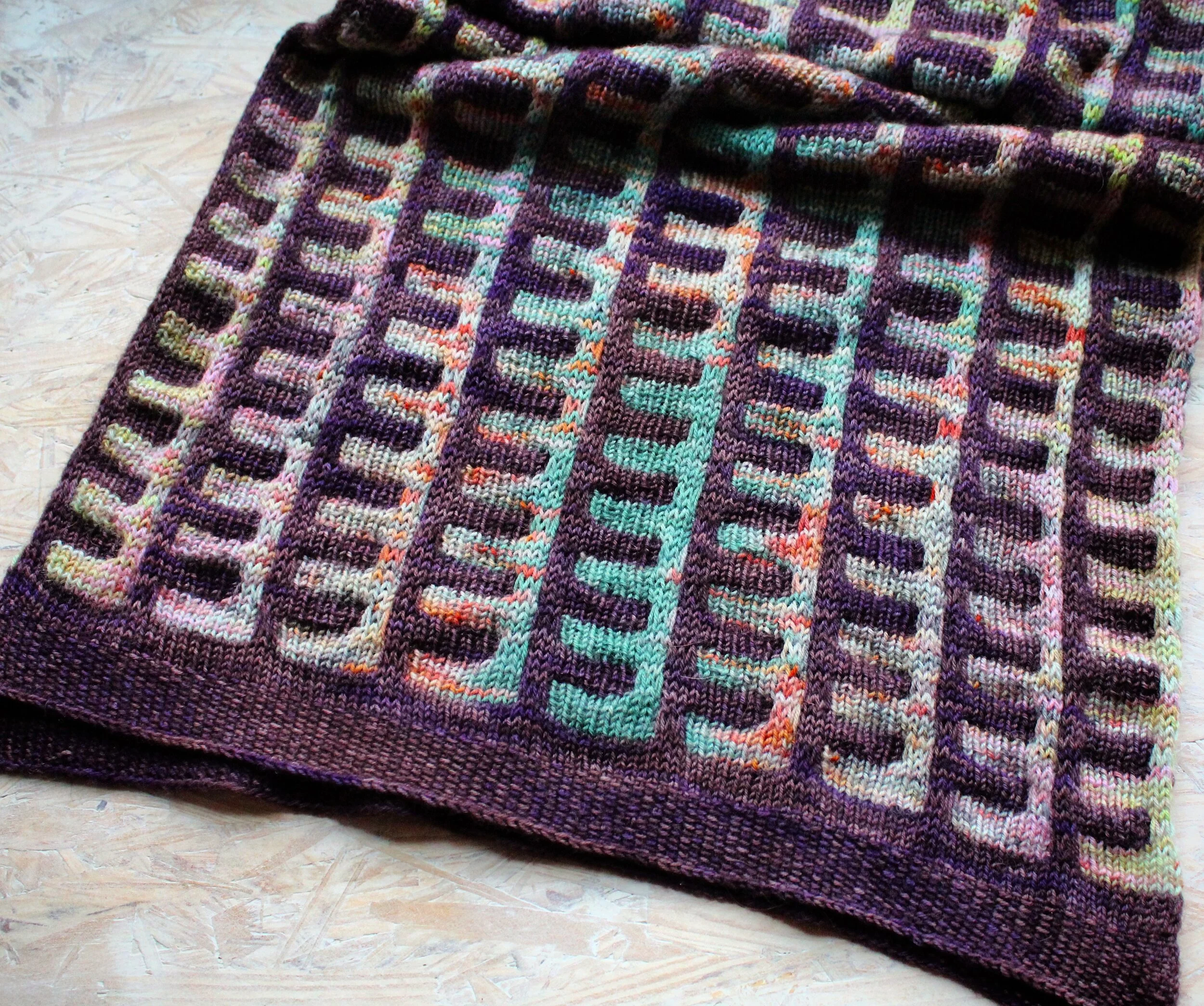 Using Variegated Yarns Without Tears