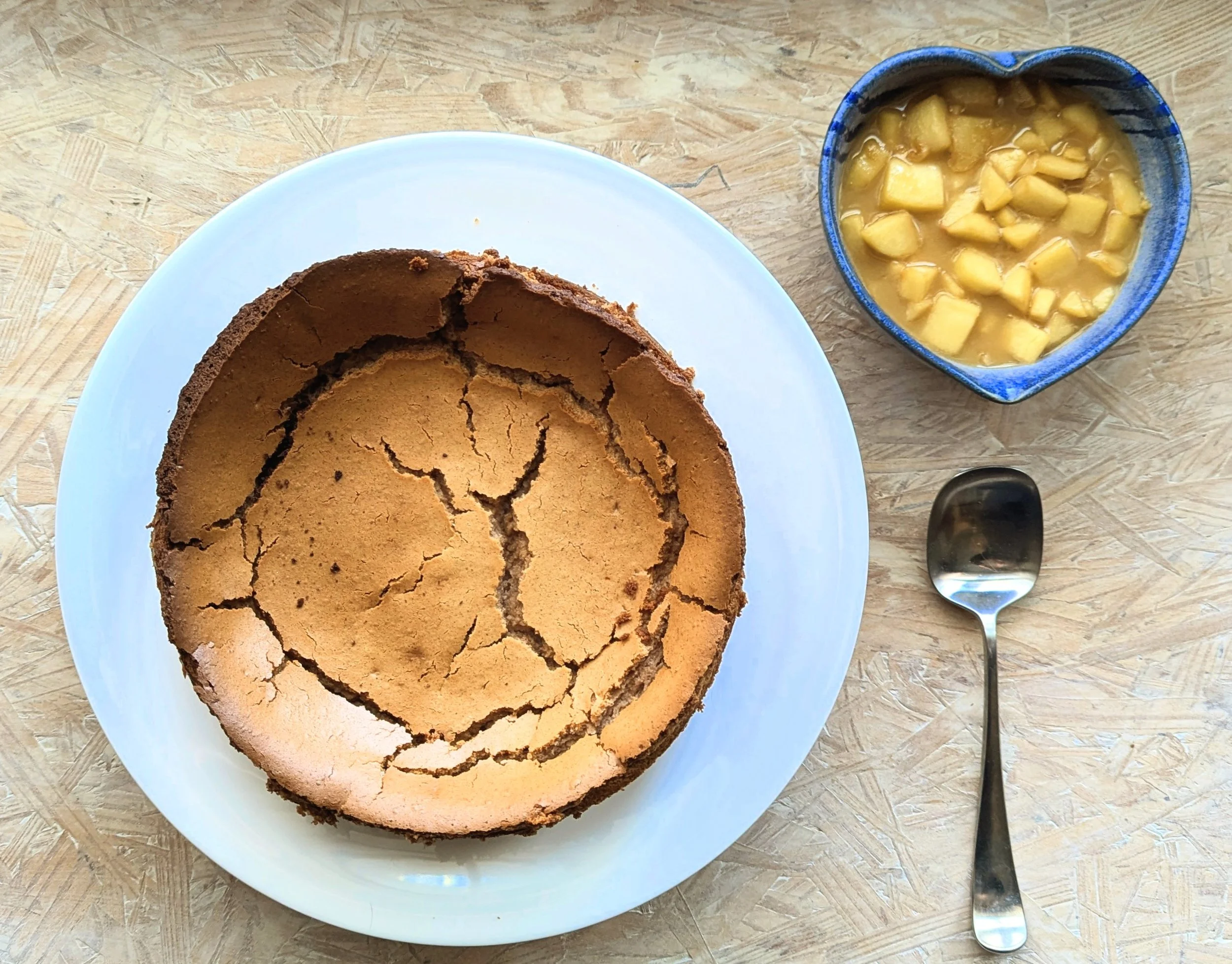 Mulling Spiced Cheesecake with Toffee Apples