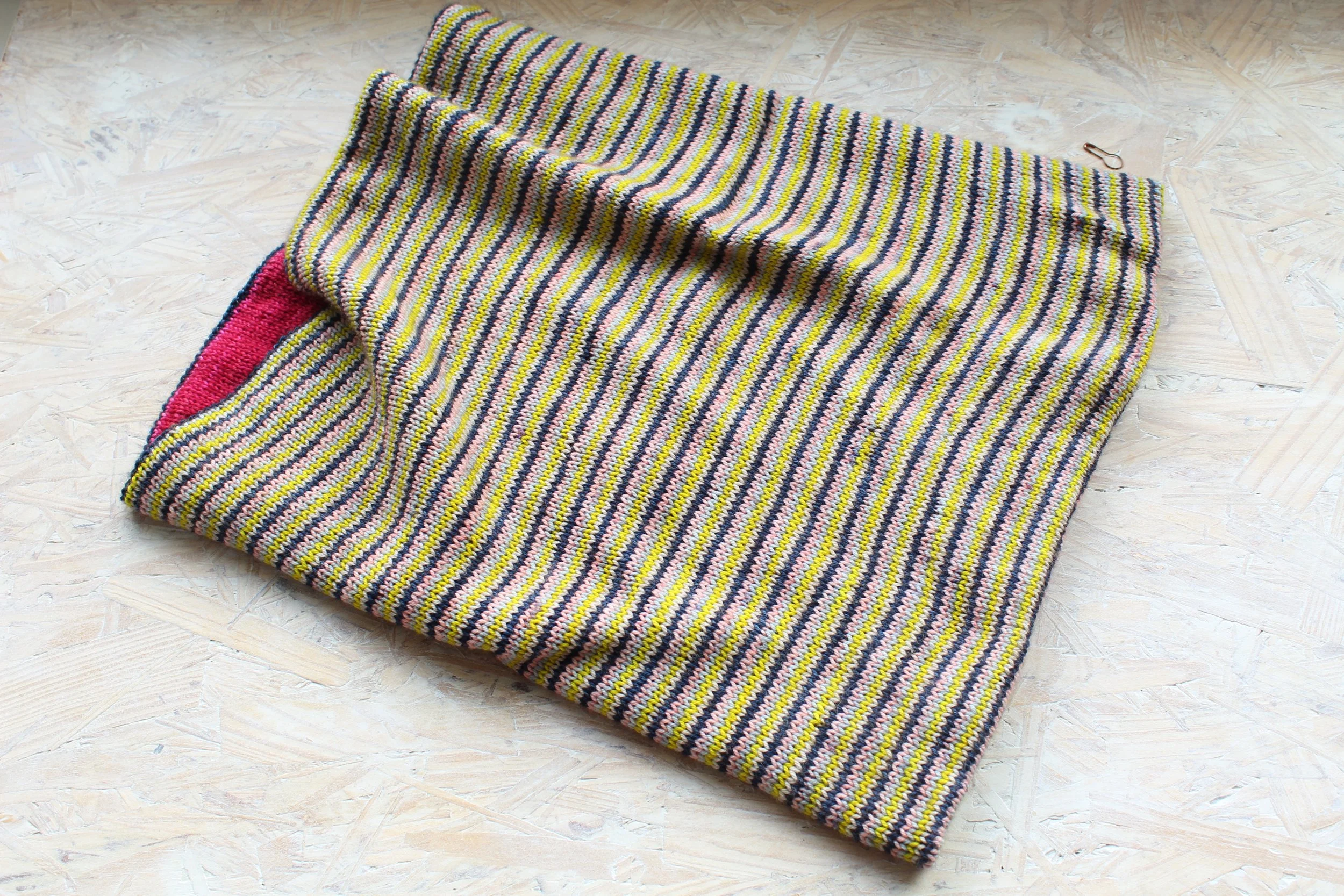 Maypole Cowl Pattern