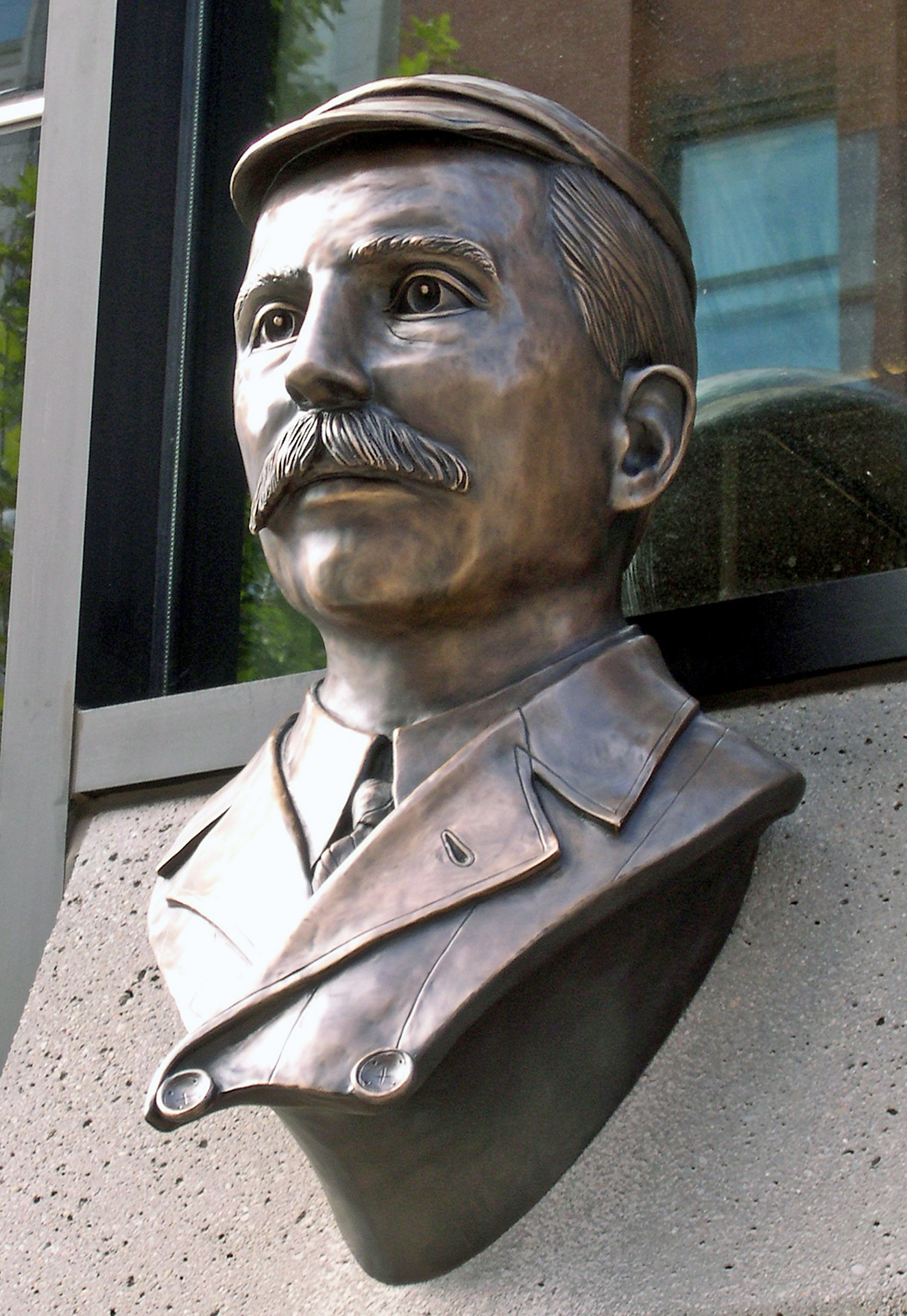 Jay P. Graves