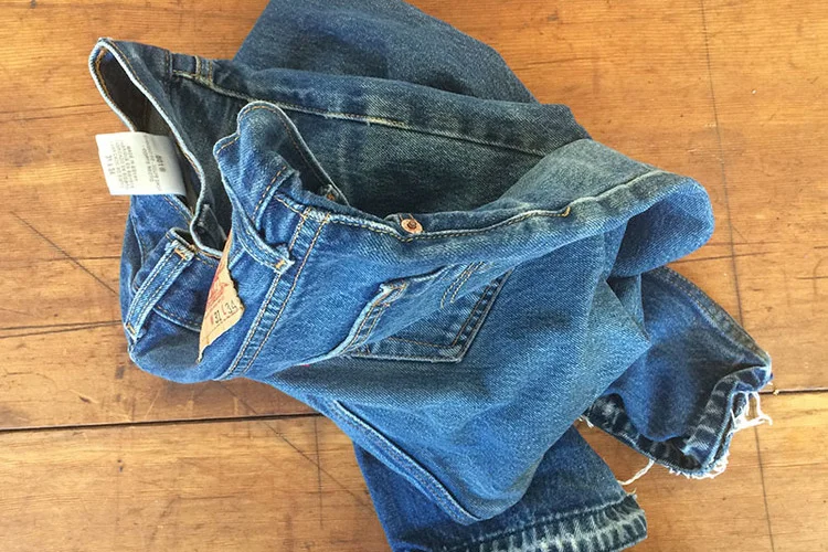 PGF COLLECTIONS: BRITT'S DENIM HEAP