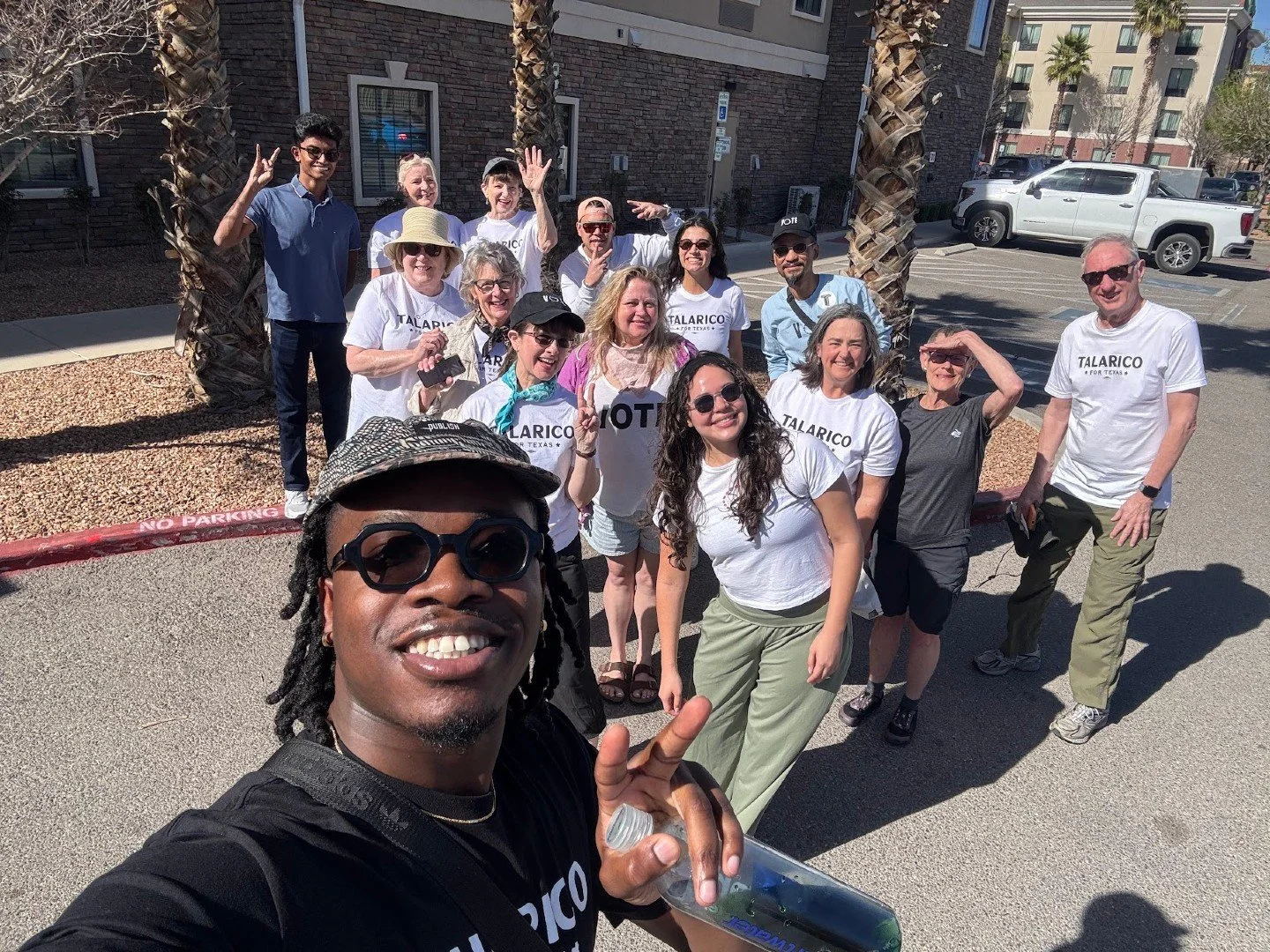 We had boots on the ground for James Talarico 🤠

This past weekend, Team Texas knocked on 2,022 doors heading into the primaries.

Thanks to @jasmineforus and @jamestalarico unstoppable energy and commitment, Texas saw record turnout in this primary