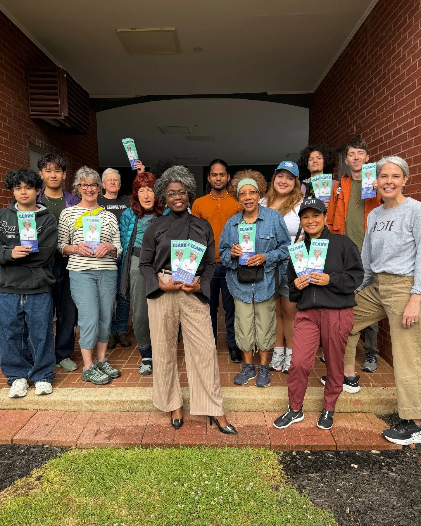 You can&rsquo;t keep us away from the Peach State 🍑

We&rsquo;re back for GA-13&rsquo;s primary election, supporting Dr. Jasmine Clark in this race. So far we&rsquo;ve knock over 1200 doors!!

#georgia #peachstate #atlanta