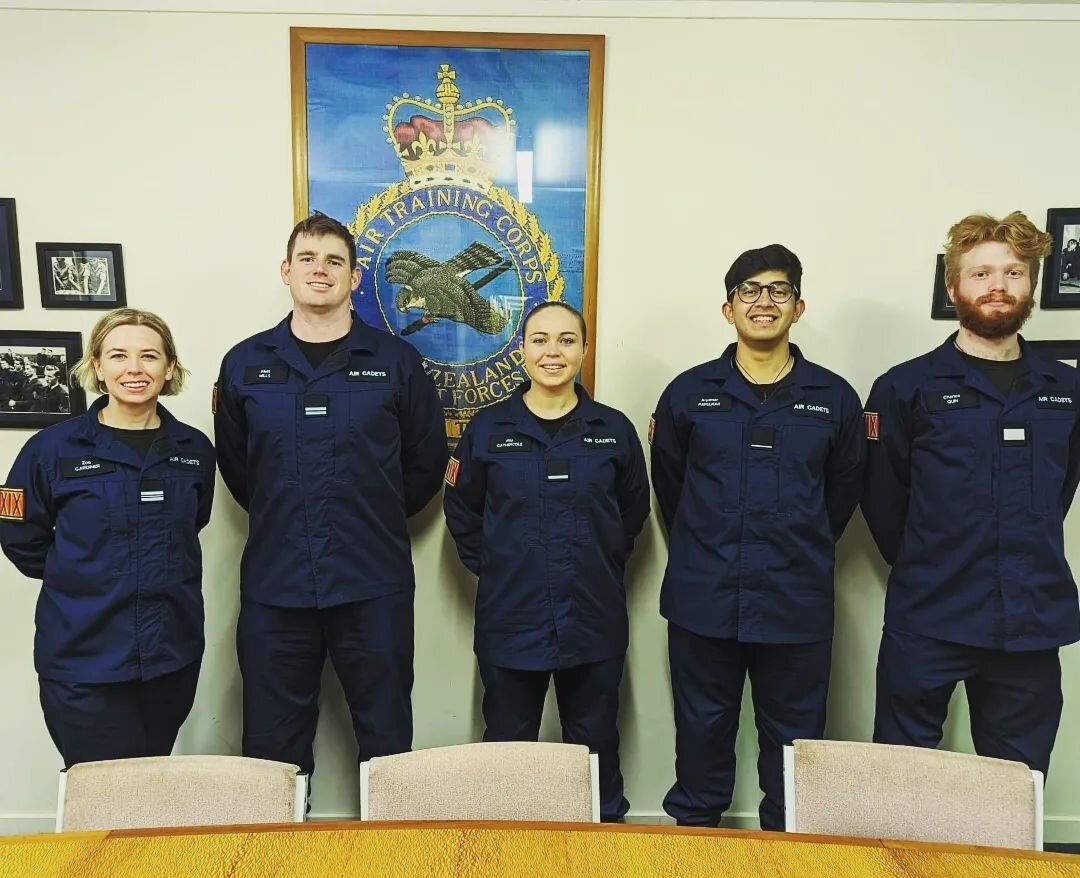 In what is a rare occurrence, we had a full set of ATC officer ranks amongst our staff tonight. A unique occasion that has been a long time coming (we've been waiting three months!), worth sharing with the 19 Squadron whānau
#ranks