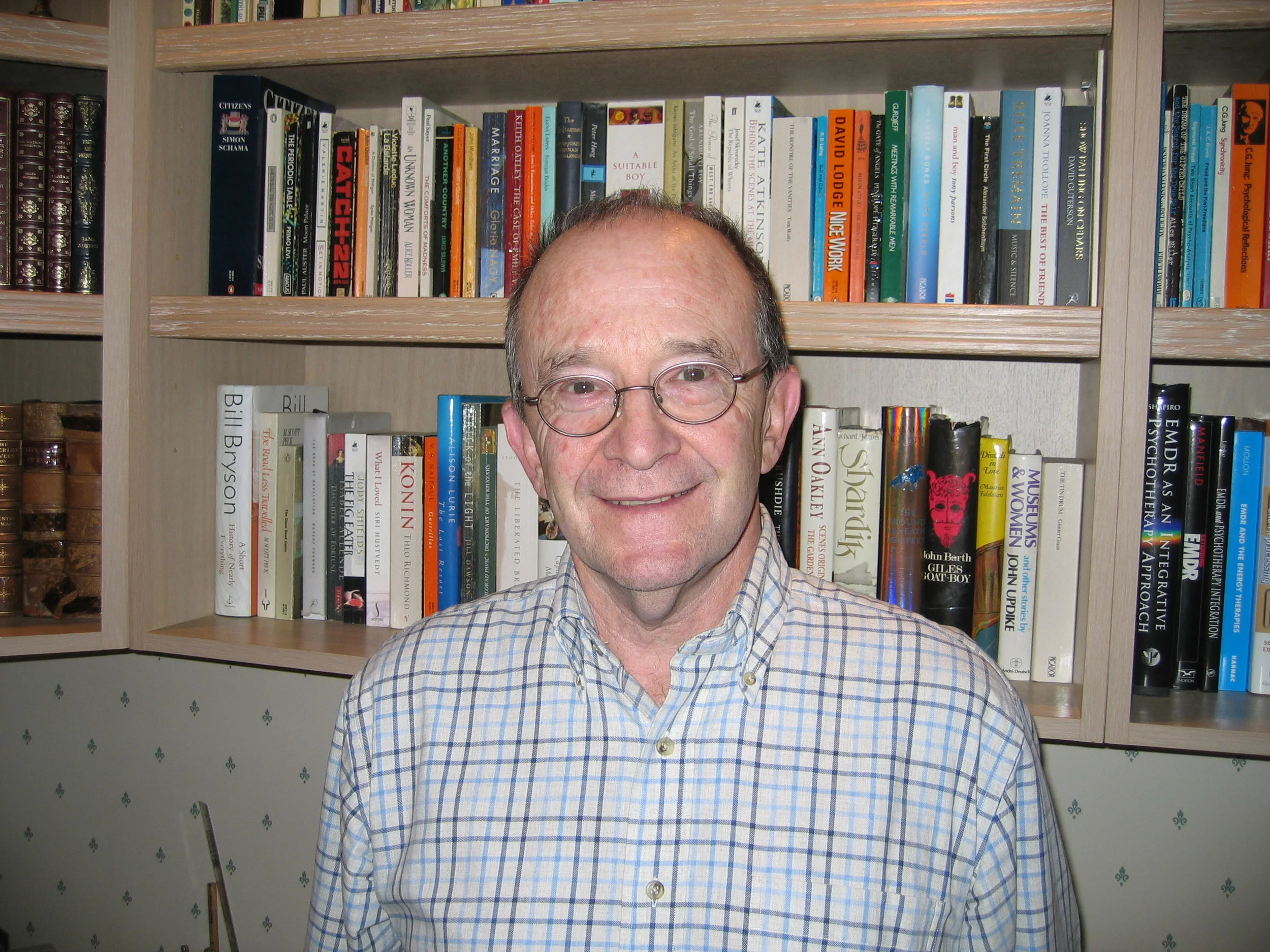  EMDR Refresher Days  With John Spector Consultant Clinical Psychologist and EMDR Trainer and Consultant. 