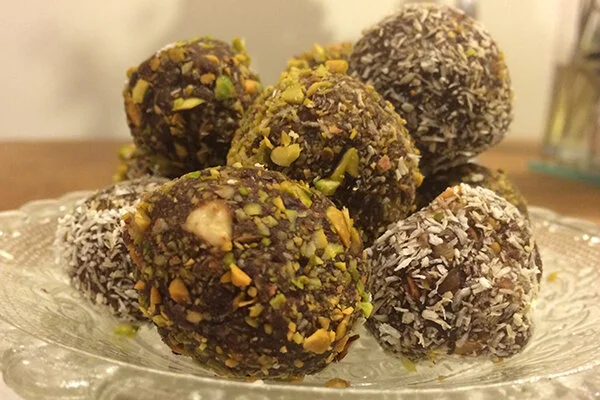 Bzzz Balls with Bee Pollen