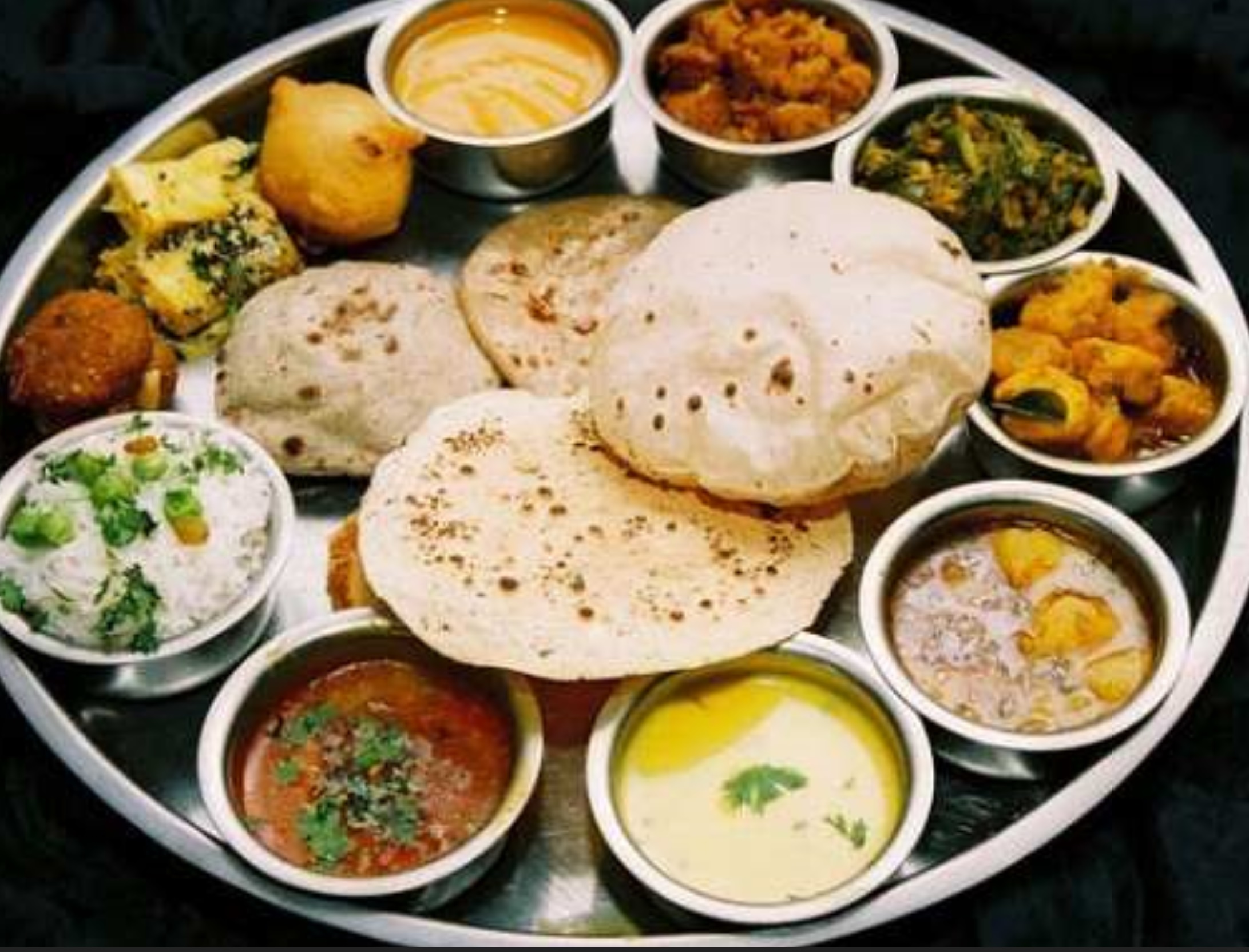 Gujarati-Food-1.jpg