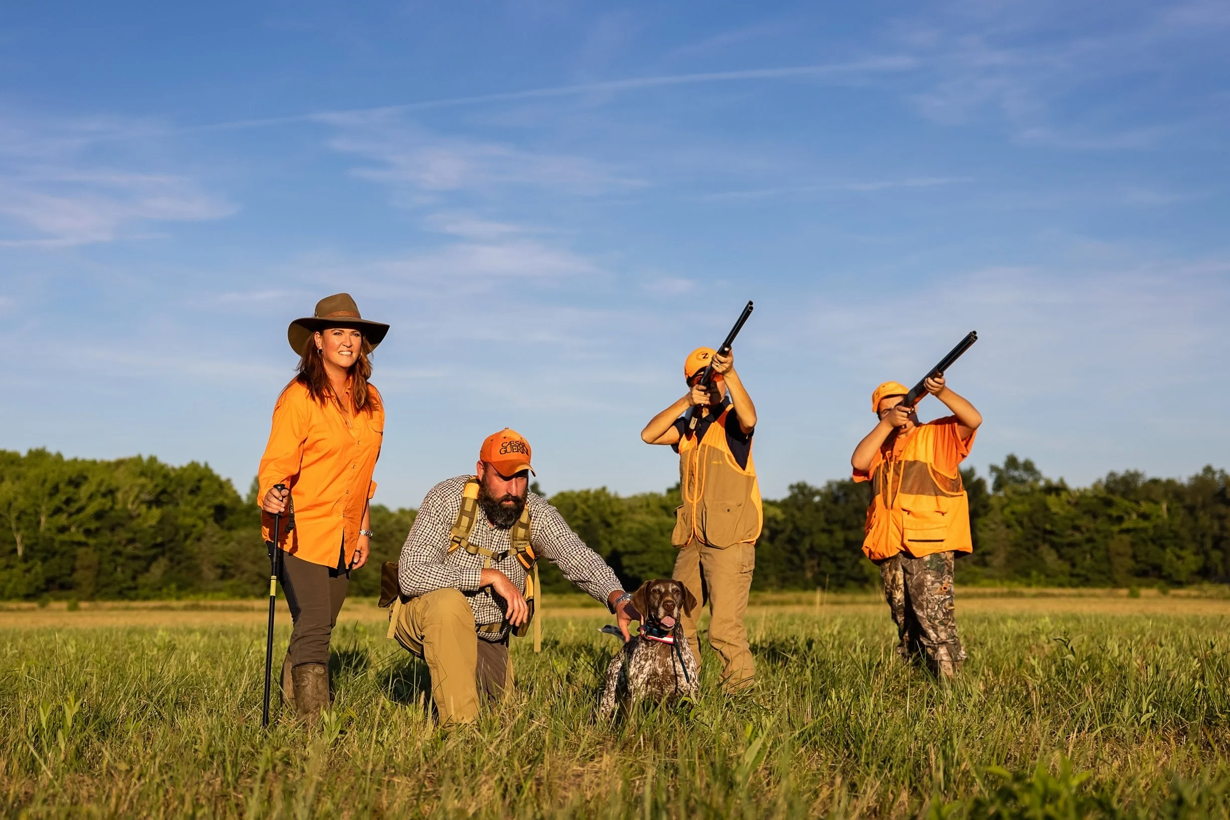 Kate guiding a Upland hunt in Virginia - Virginia Shooting Sports
