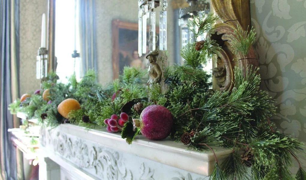 Holidays for store_hp mantle.jpg
