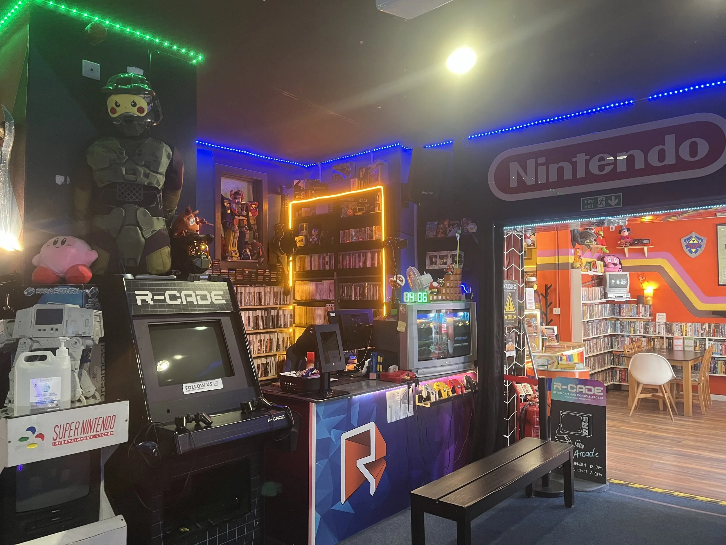 R-Cade: The Glasgow gaming café that is levelling up the school holidays
