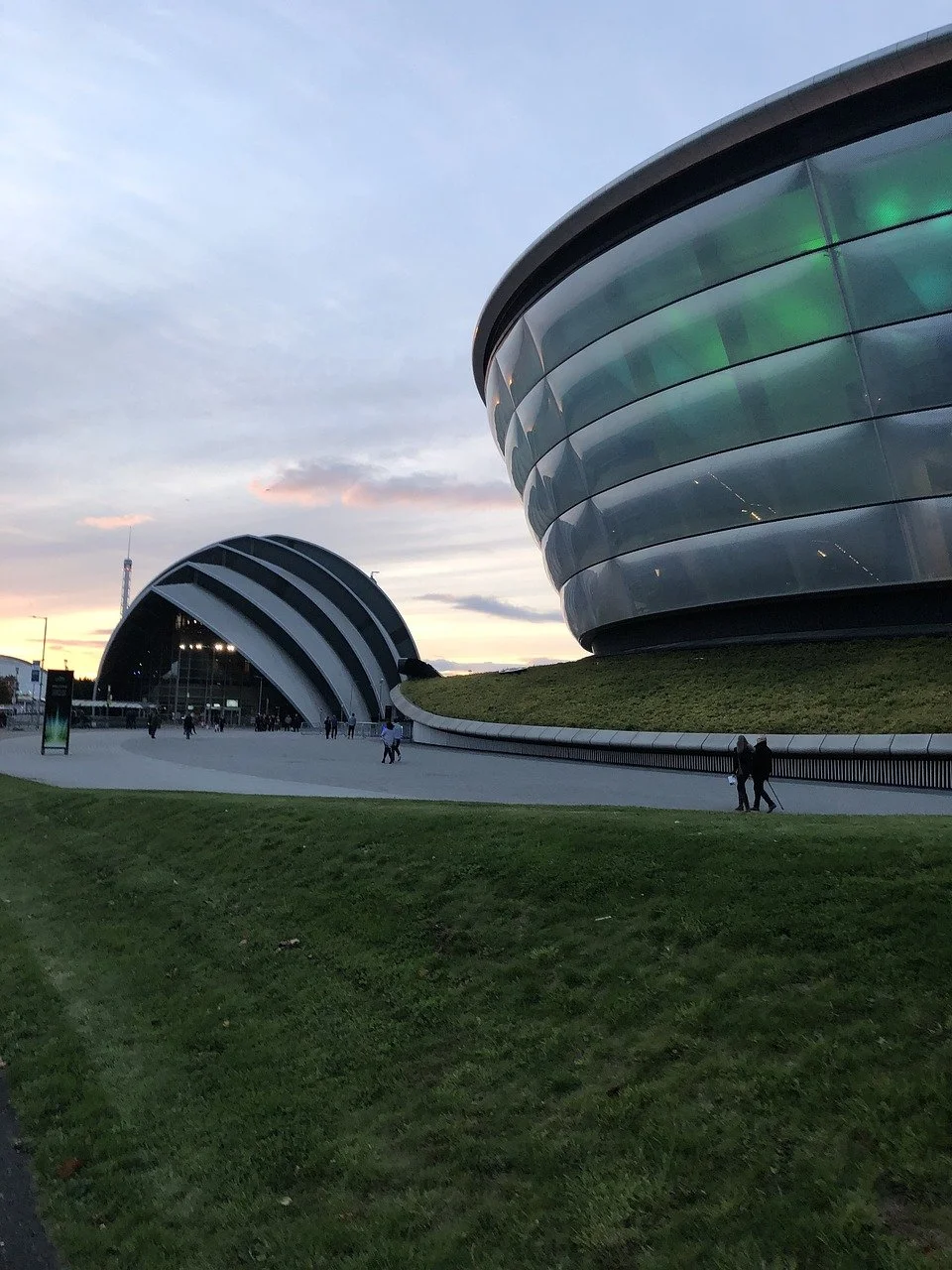 Kneecap End Their UK Tour with a Bang in Glasgow 