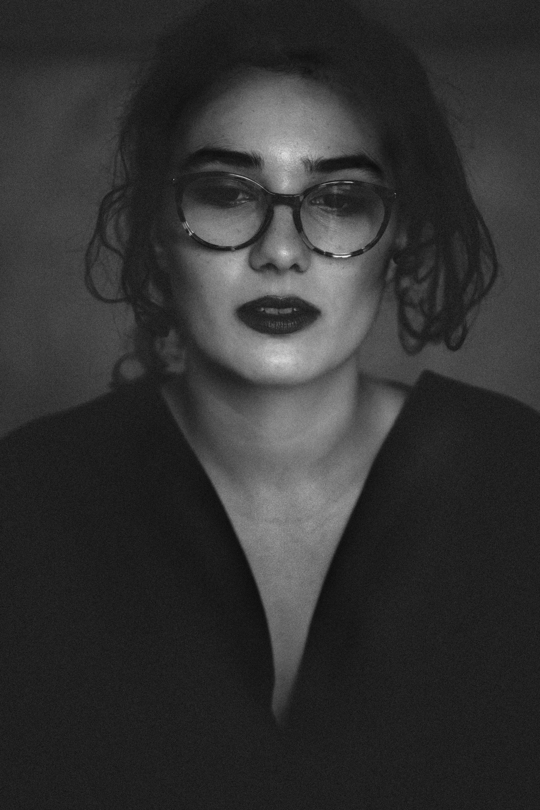 bw-portrait-(2-von-1).jpg