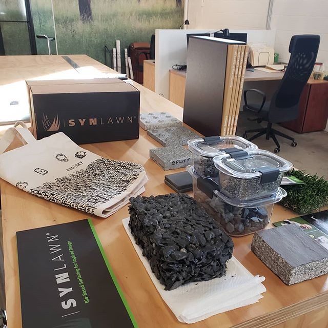 Reviewing samples for an upcoming plaza renovation.  Gravel, granite, colored concrete and synthetic turf for this one!

@asd.sky
@synlawn
@coldspringsgranite

#landscapearchitecture #designbuild #gravel #granite #coloredconcrete