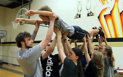 Connecting Colors and Community