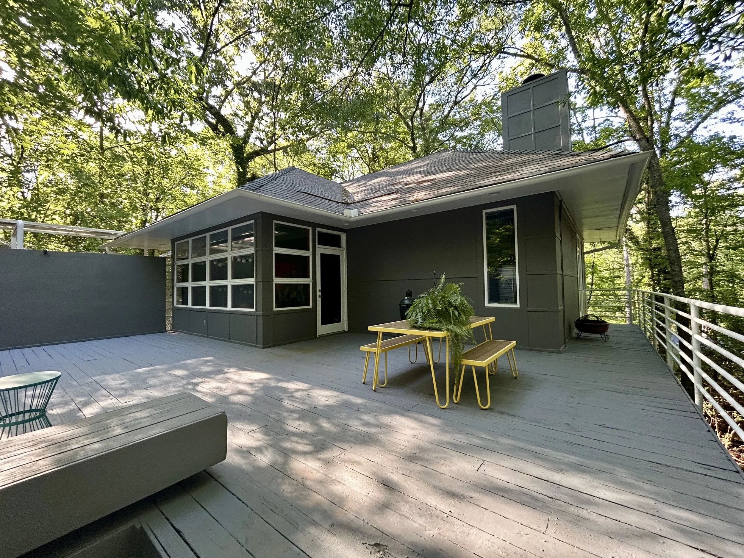 SOLD! - AMAZING CONTEMPORARY HOME IN GLENWOOD!