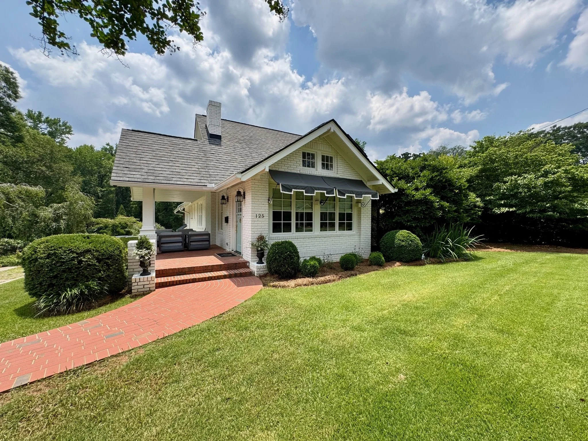 SOLD - 125 WOODLAND WAY