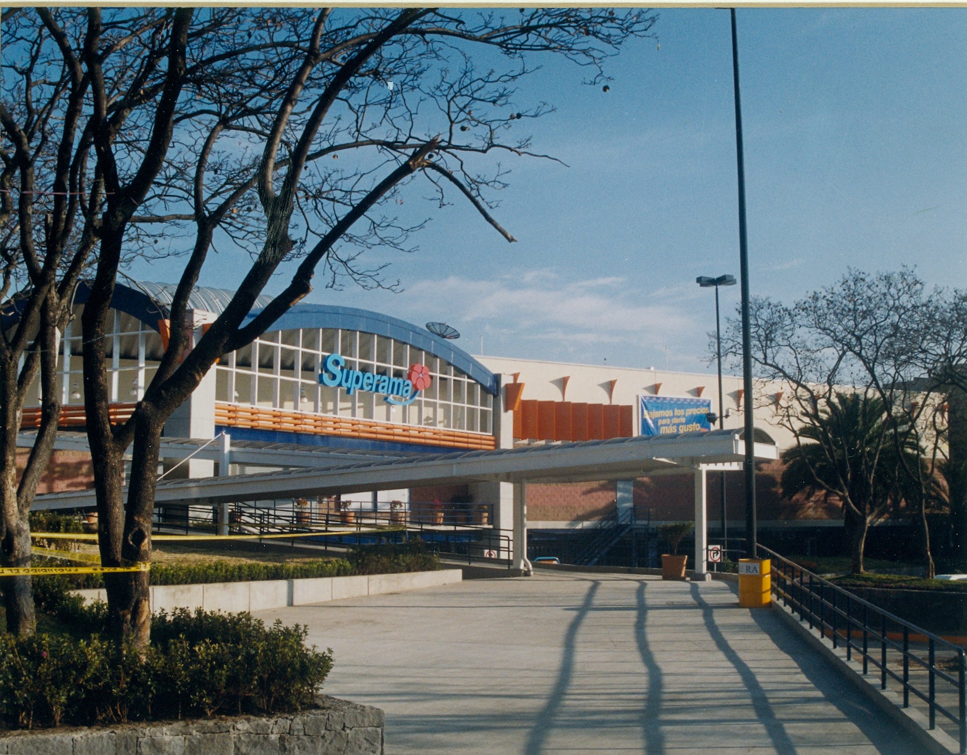 Superama Av Toluca0001.jpg