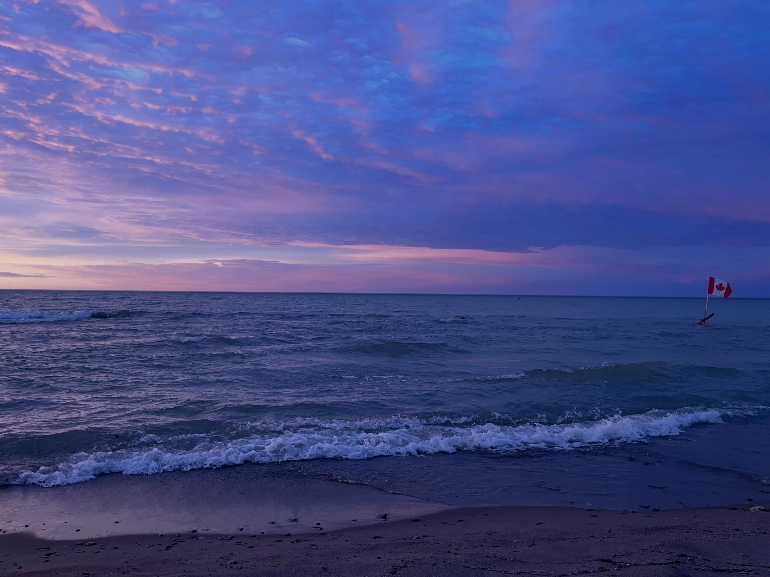This morning by the lake. 

#canada #lakeontario #sunrise #coldplunge