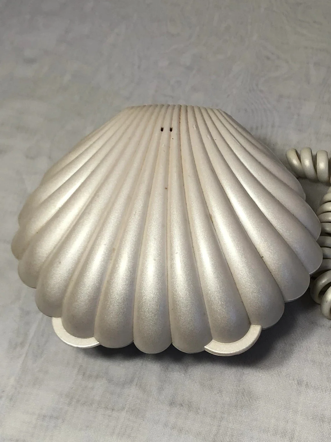 Shell_Phone_Closed_clear.jpg