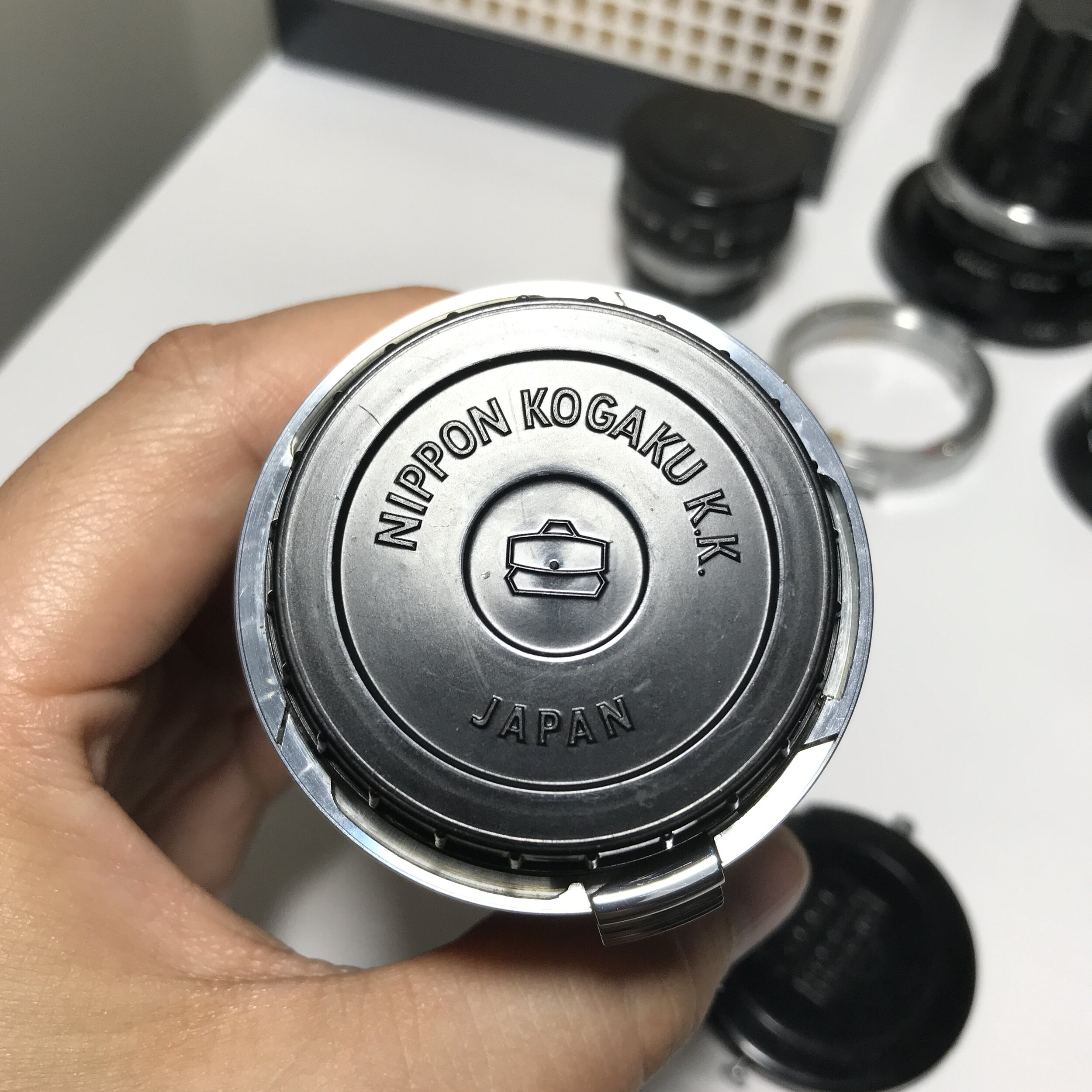 ブランド 新品 【動作確認済】 Nikon NIKKOR ED 180mm A0928-2e y