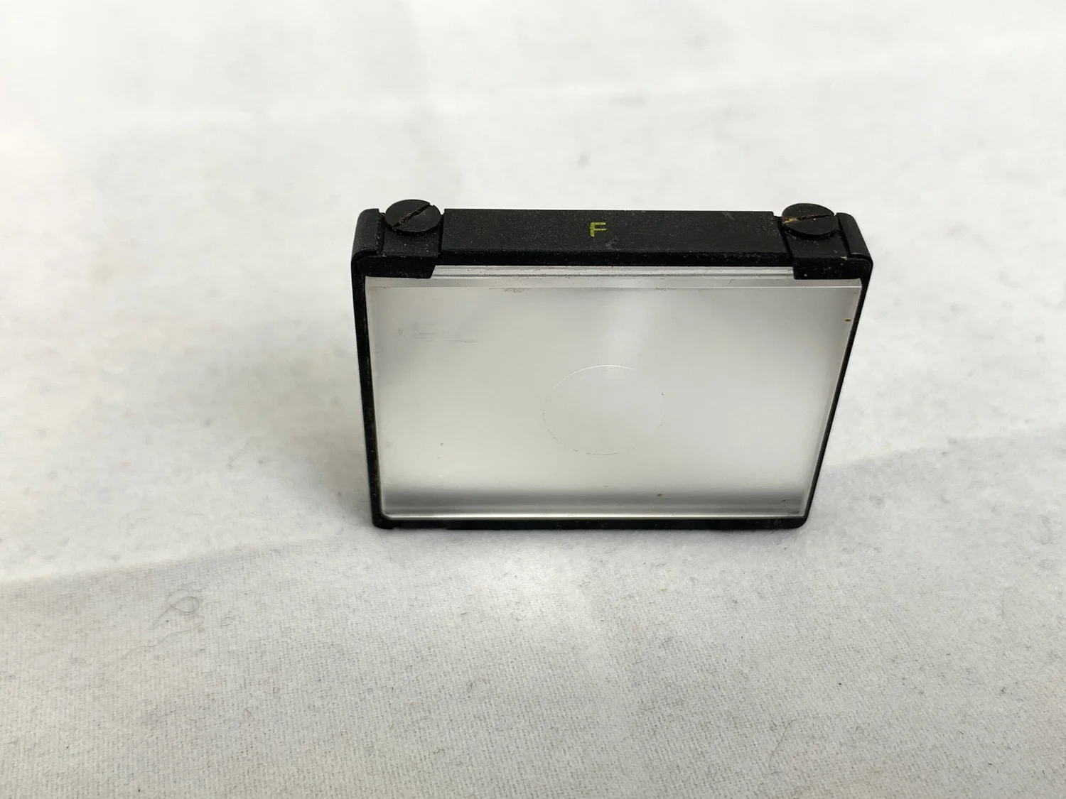 ★Nikon MB-D200 MULTI POWER BATTERY PACK Nikon MB-D200 Multi-Power Battery Pack | DSLR Camera