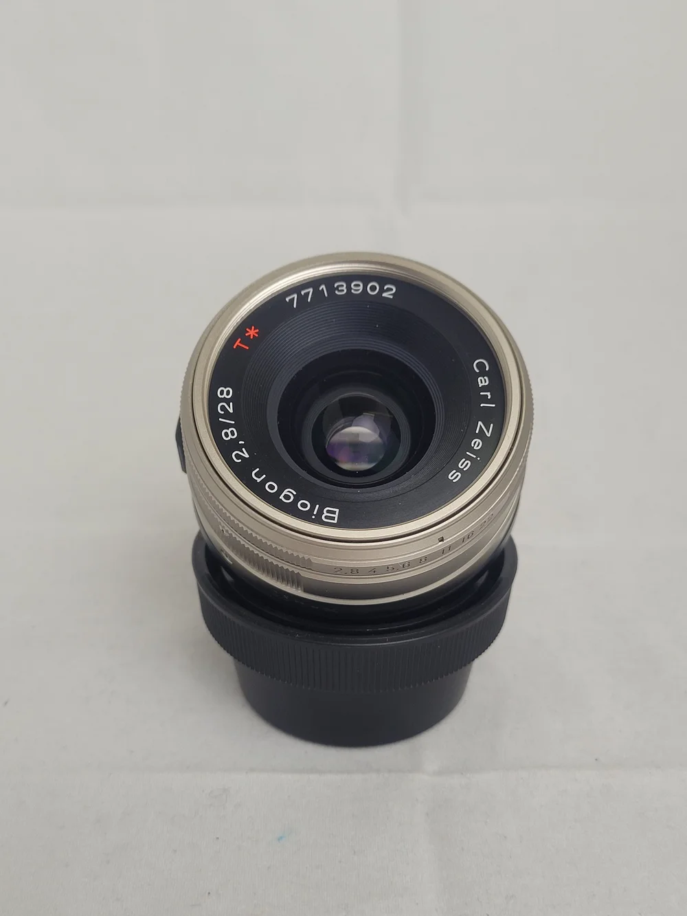 Contax Carl Zeiss 28mm 2.8 Biogon (*) — Camera Center