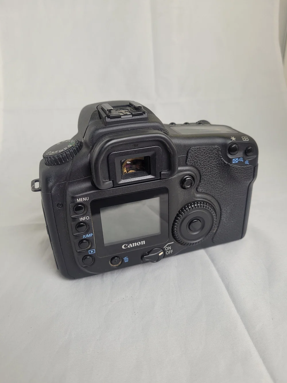 Canon EOS-1n body (*) — Camera Center