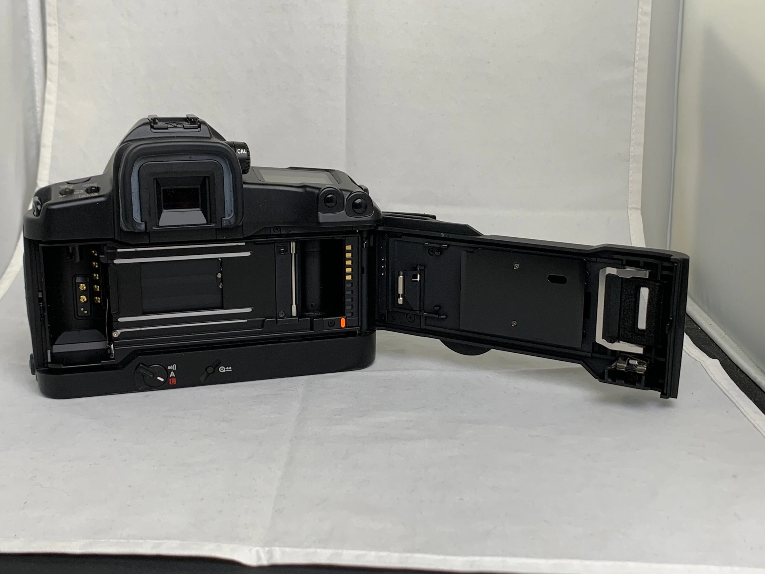 4FC01DFE-E7CF-44E4-AEF9-698FF91DC56A