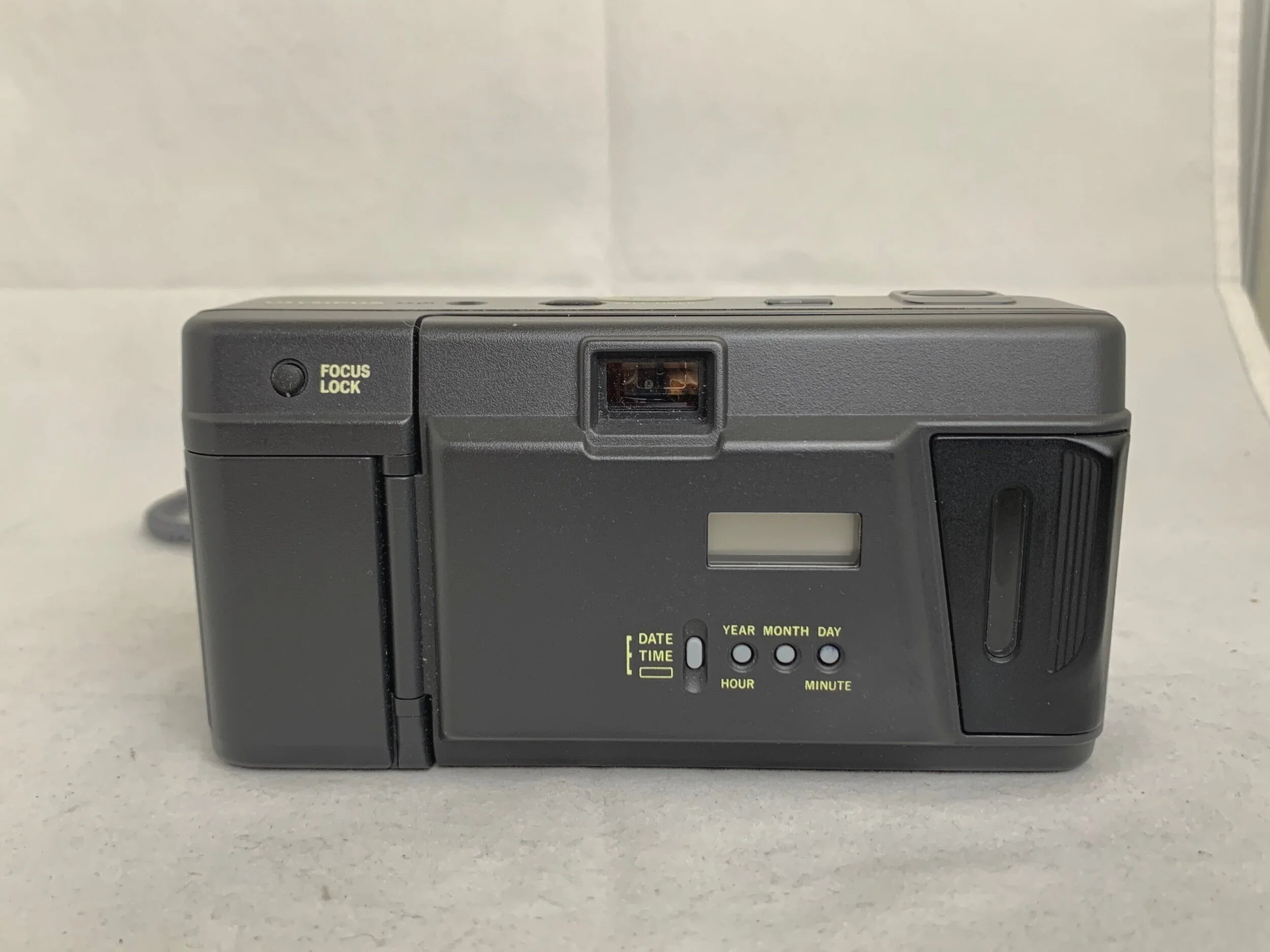 9BCBA91F-5000-41C1-ADDB-68AB05A87A59